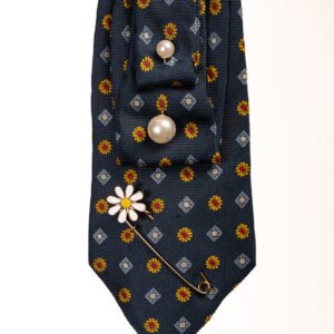 cravate jardin fleuri