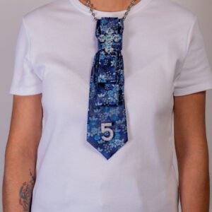 cravate n°5 florale bleue