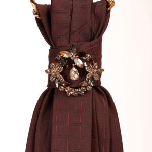 cravate bordeaux précieuse